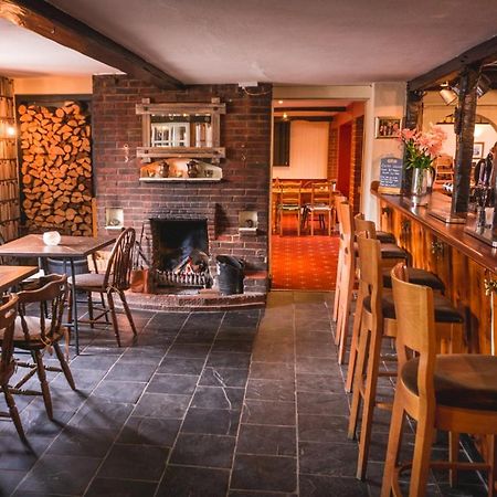 The Shoe Inn Plaitford Extérieur photo