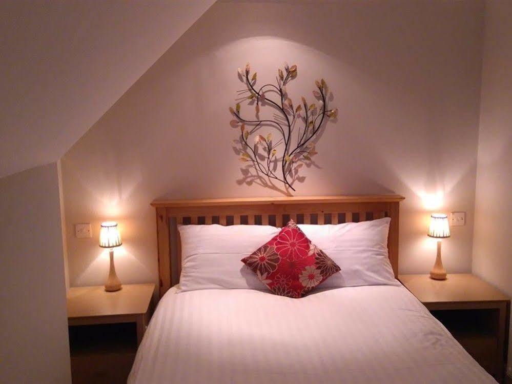 The Shoe Inn Plaitford Extérieur photo
