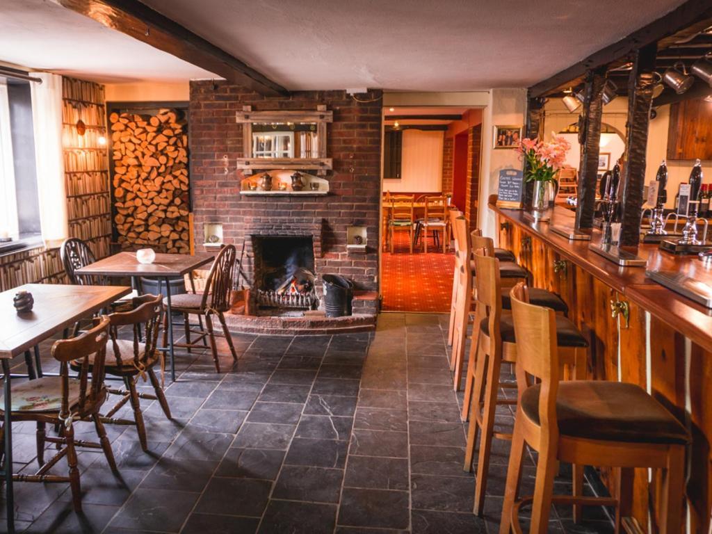 The Shoe Inn Plaitford Extérieur photo